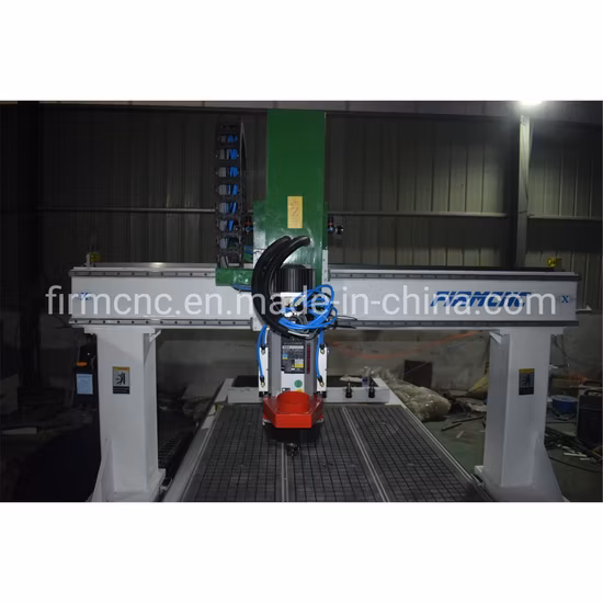 China 1325 CNC máquina de carpintería Atc grabado corte 4 Axis CNC Router