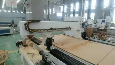 1325 Tres husillos múltiples 3 cabezales DSP Mesa de vacío MDF Muebles de corte Gabinete Atc Calidad Anidamiento CNC Enrutador Grabado en madera Atc CNC Fresadora