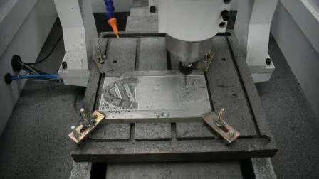 Máquina de grabado de moldes de metal de alta precisión 6060 CNC Router para moldes de zapatos